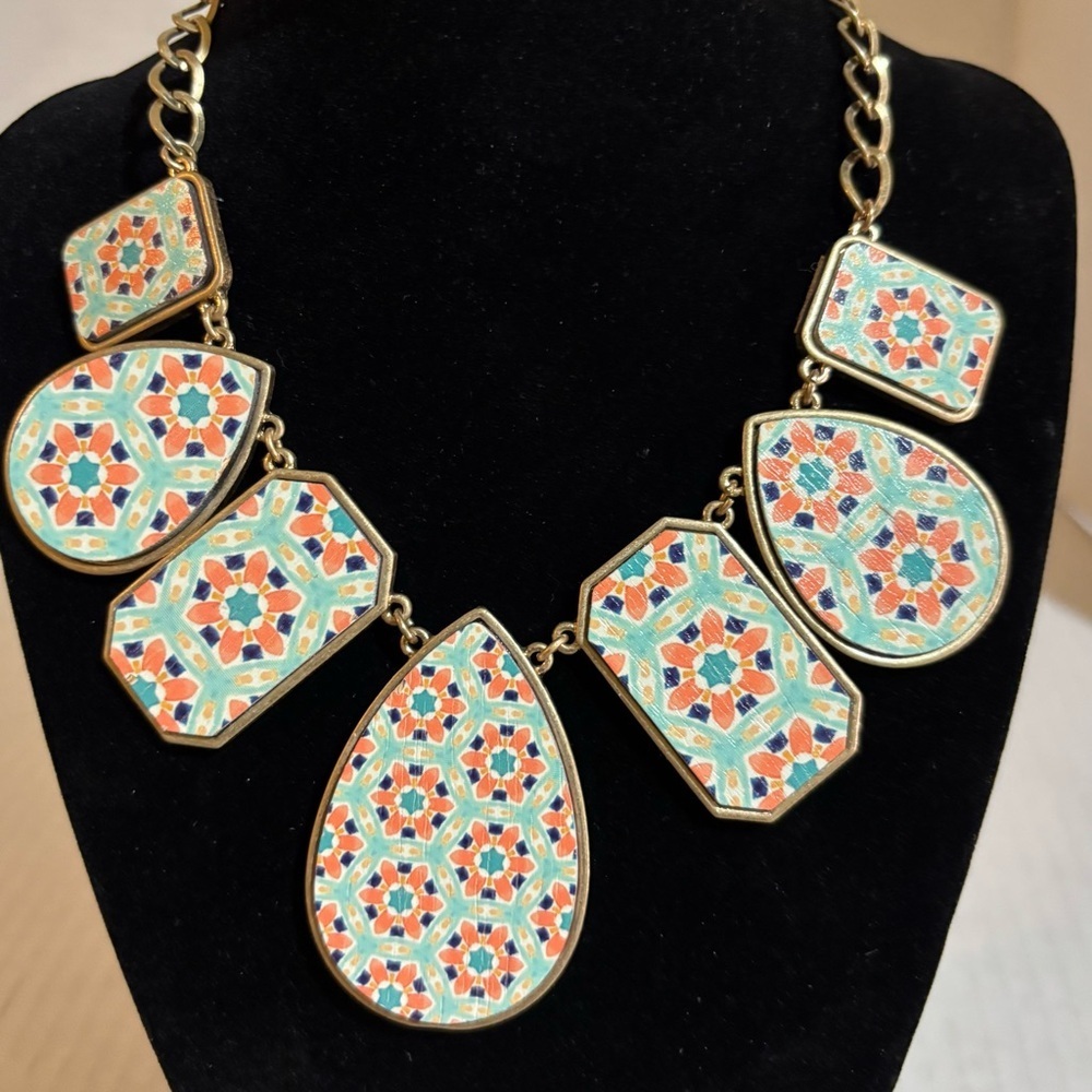 Printed wood Gold-Tone Mosaic Teardrop Statement Necklace in Orange & Teal